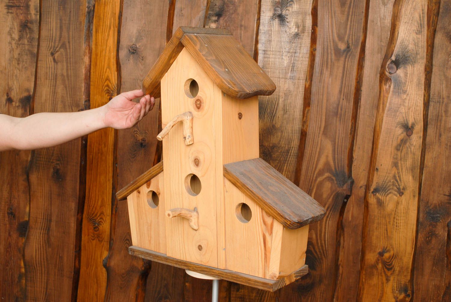Nichoir artisanal de bois naturel fait main pour oiseaux Grand château  photo 2