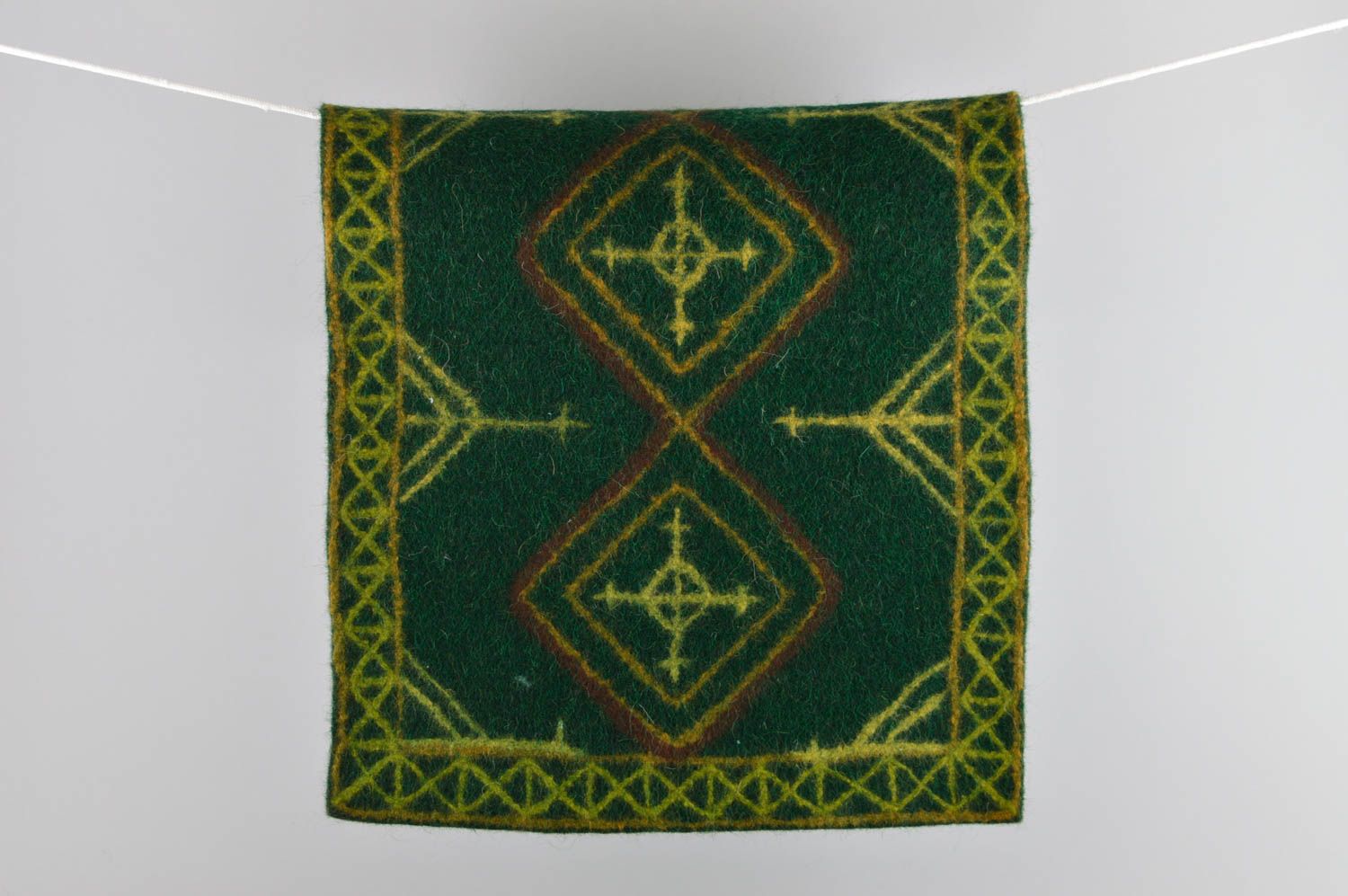 Alfombra de lana hecha a mano verde decoración de interior regalo original  foto 1