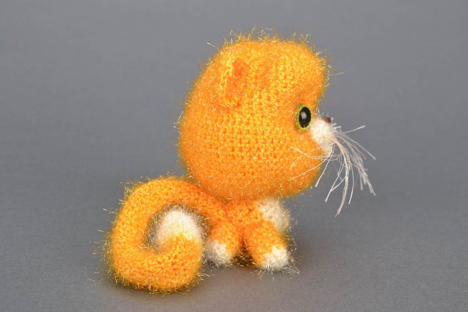 Мягкая вязаная игрушка Желтый кот фото 4