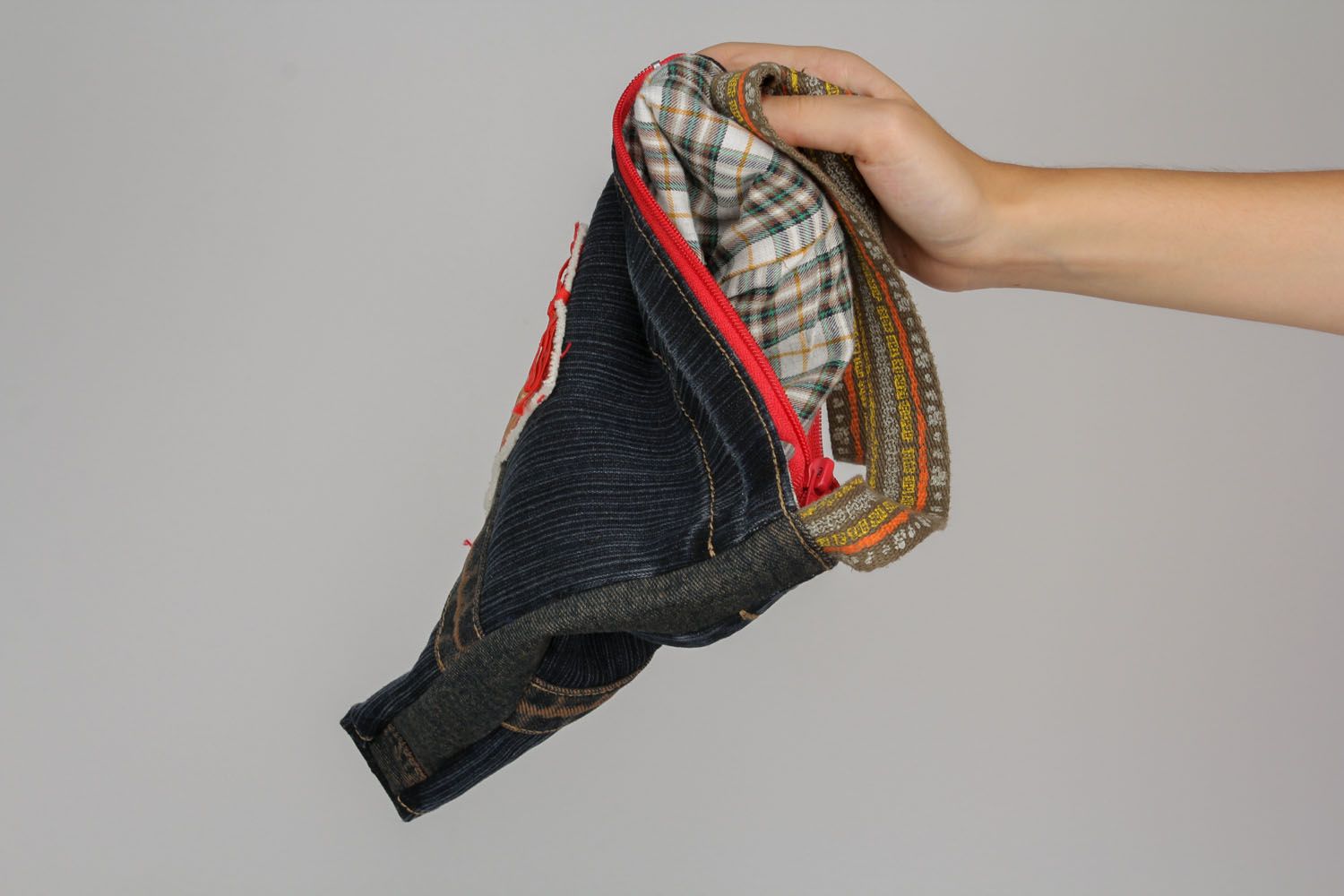 Молодежная сумка из джинсовой ткани фото 5