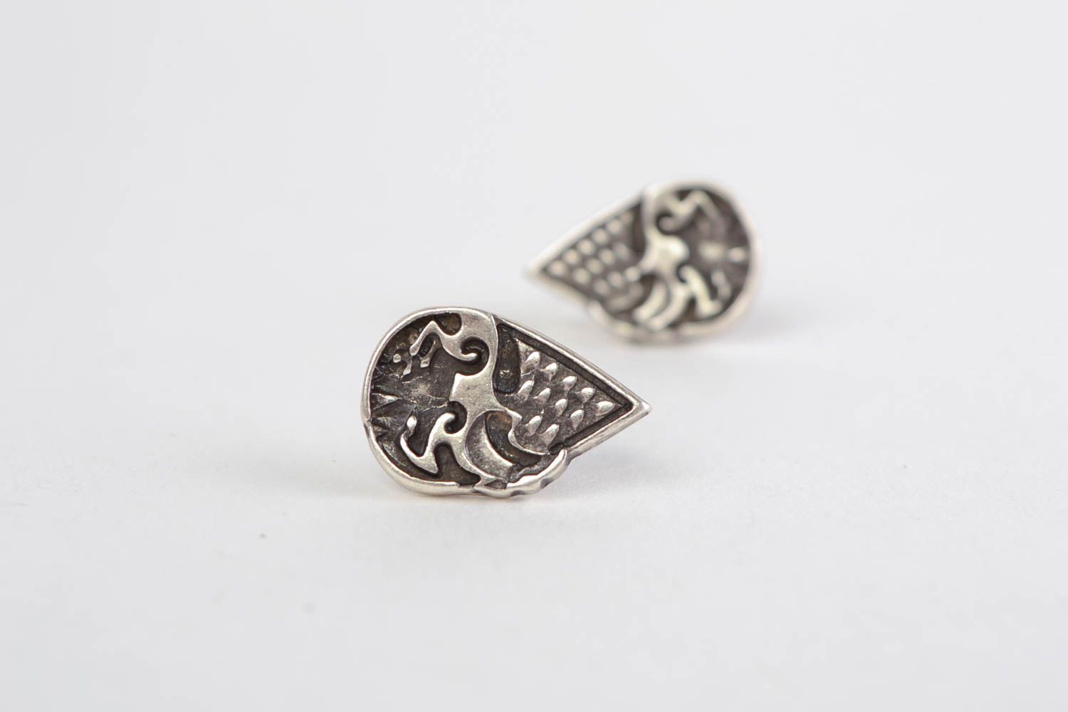 Handmade small drop shaped stud earrings cast of zinc aluminum copper alloy photo 5
