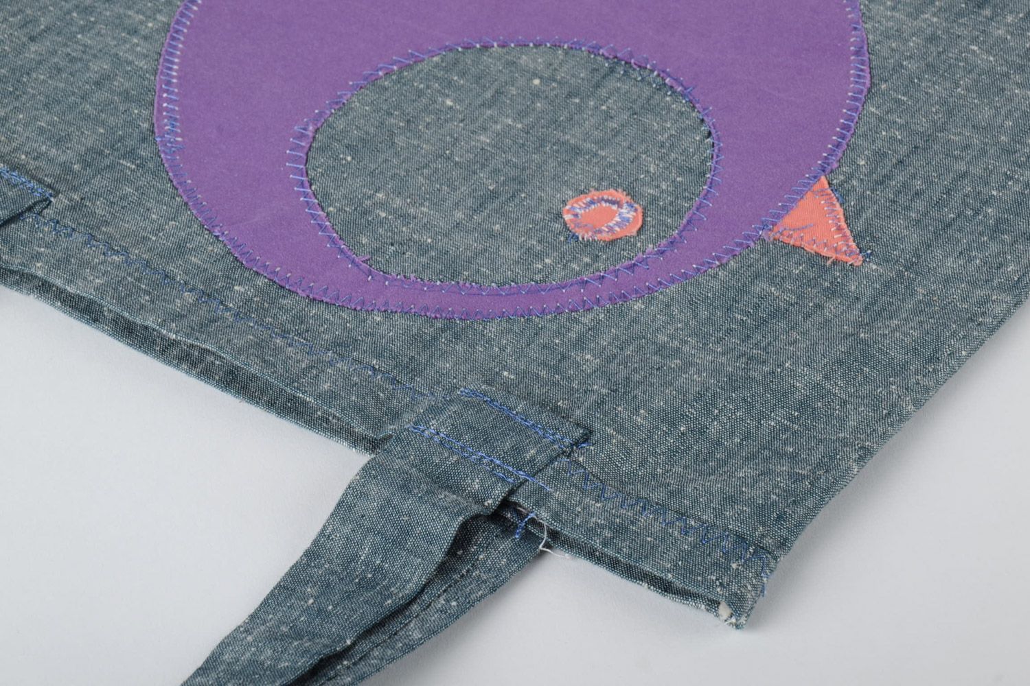Dunkle Damen Tasche aus Textil mit Applikation Vogel handmade Öko  foto 3