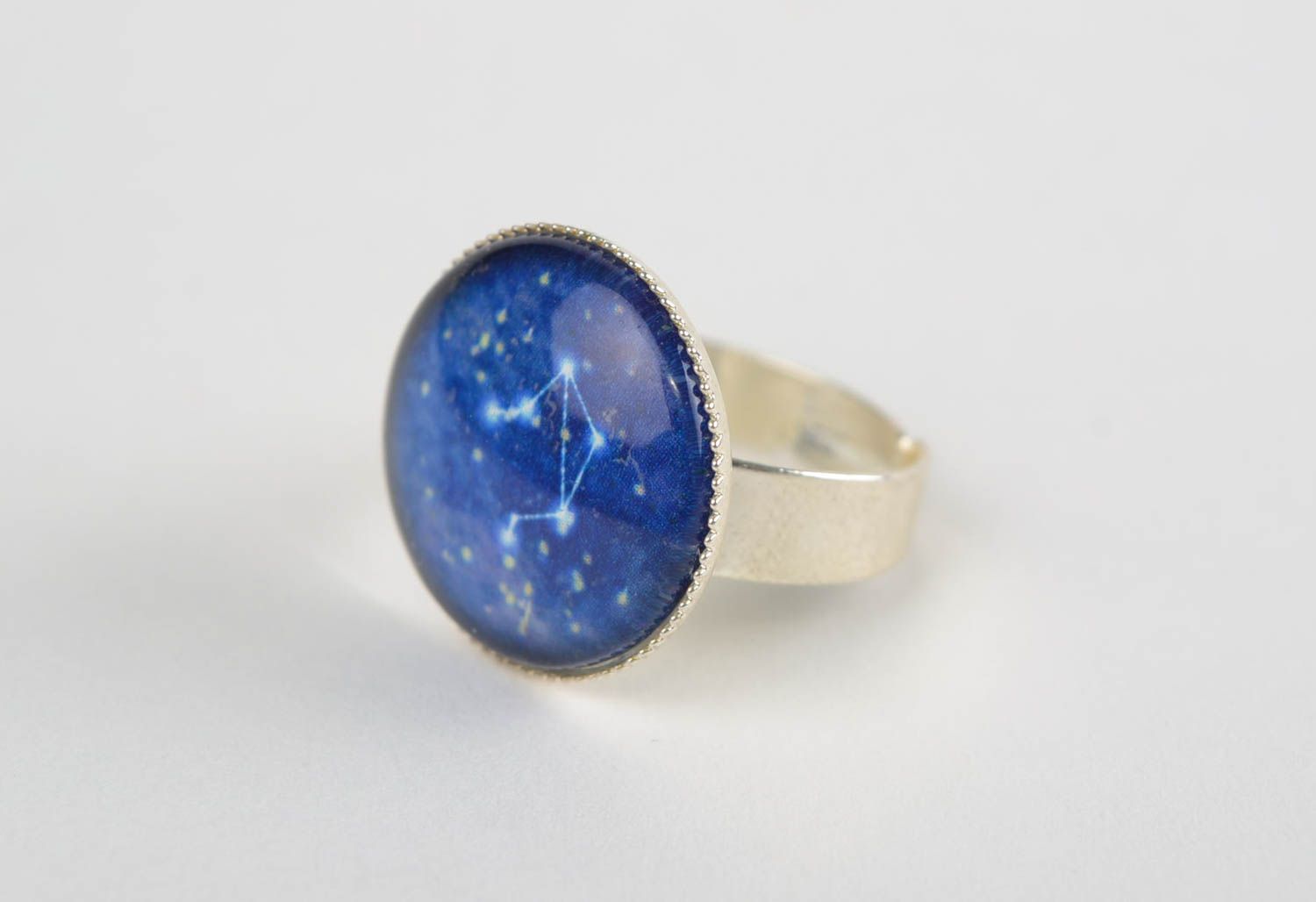 Runder handgemachter Glas Ring mit Waage Sternzeichen in Blau Frauen Schmuck  foto 3
