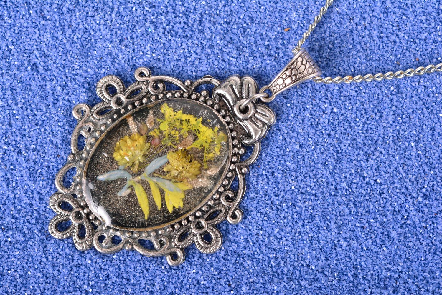 Stylish handmade neck pendant metal necklace design botanical jewelry ideas photo 1