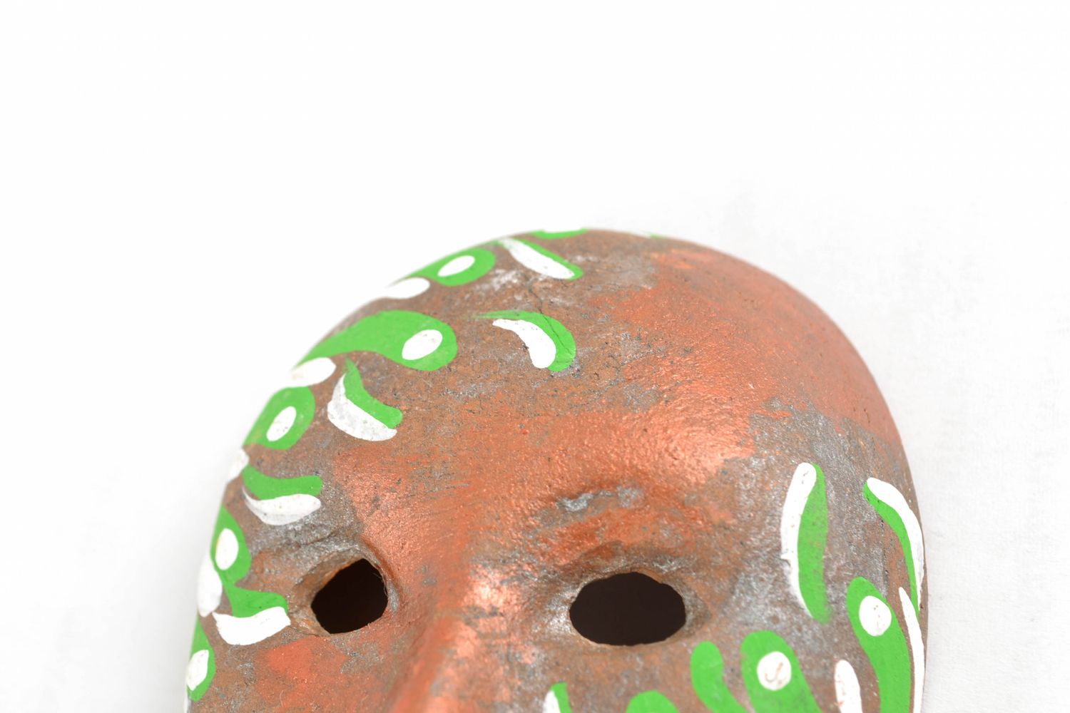 Handgemachte Souvenir Maske aus Ton foto 3