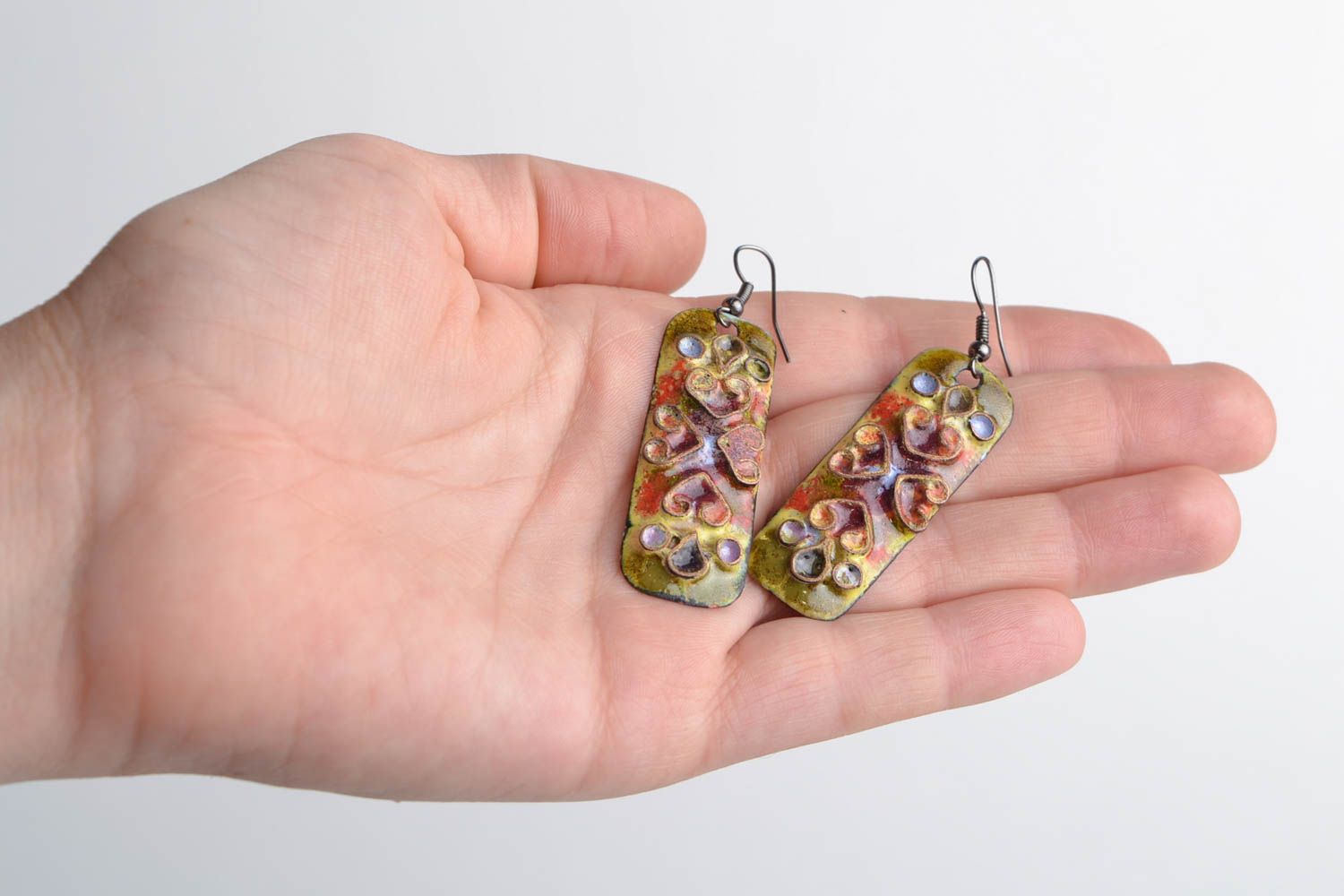 Boucles d'oreilles rectangulaires en cuivre multicolores originales faites main photo 2