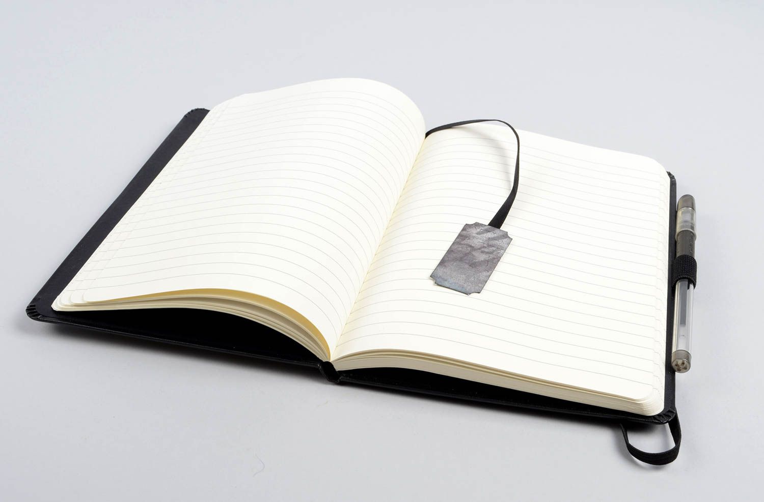 Блокнот ручной работы записная книжка авторский блокнот с местом для ручки фото 3