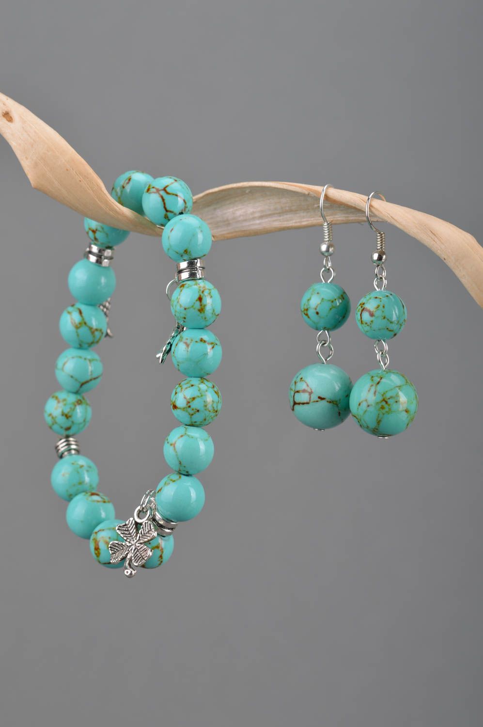 Handmade turquoise beaded jewelry set wrist bracelet with charms and earrings photo 1