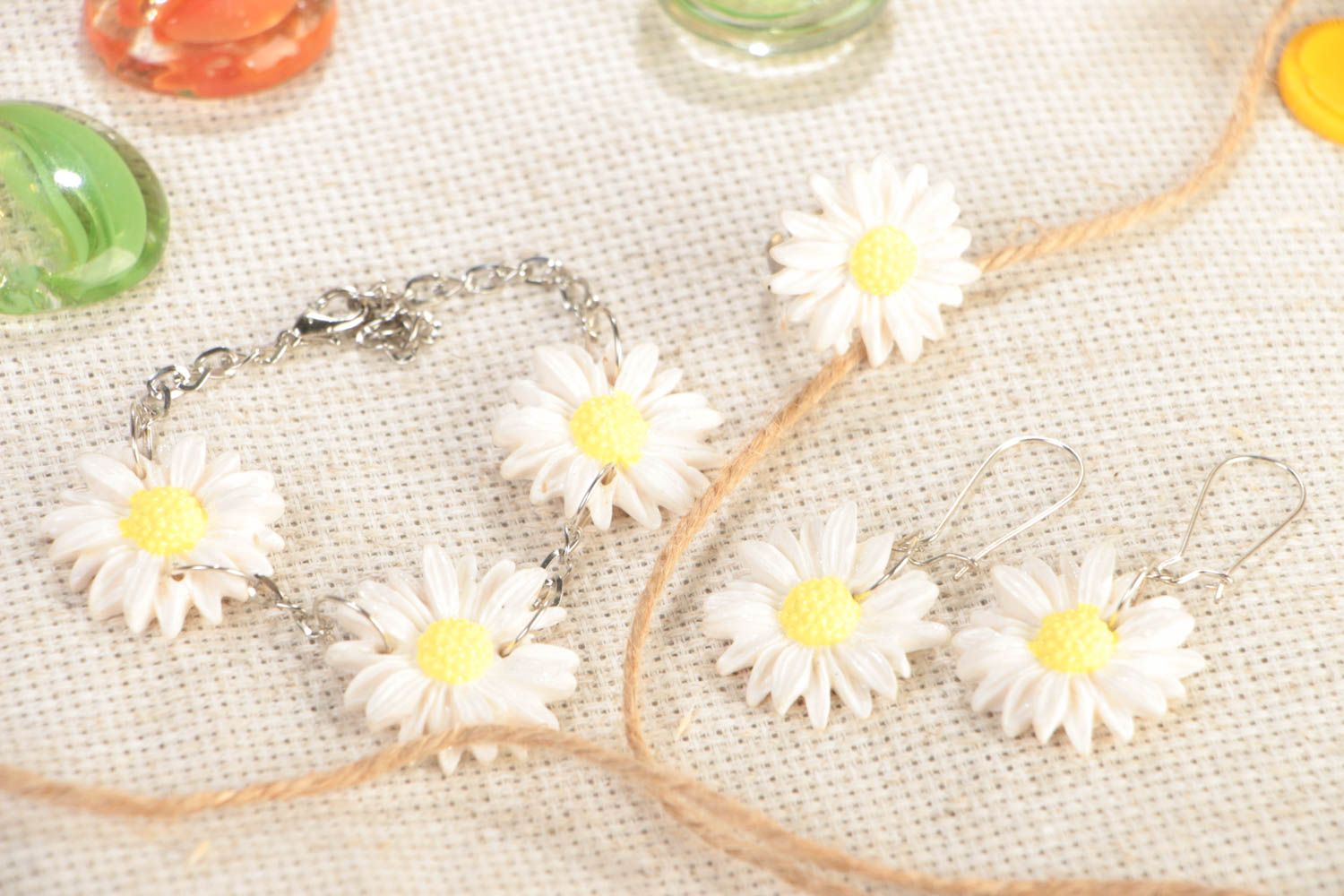 Set de bijoux floraux boucles d'oreilles bracelet bague pâte polymère faits main photo 1