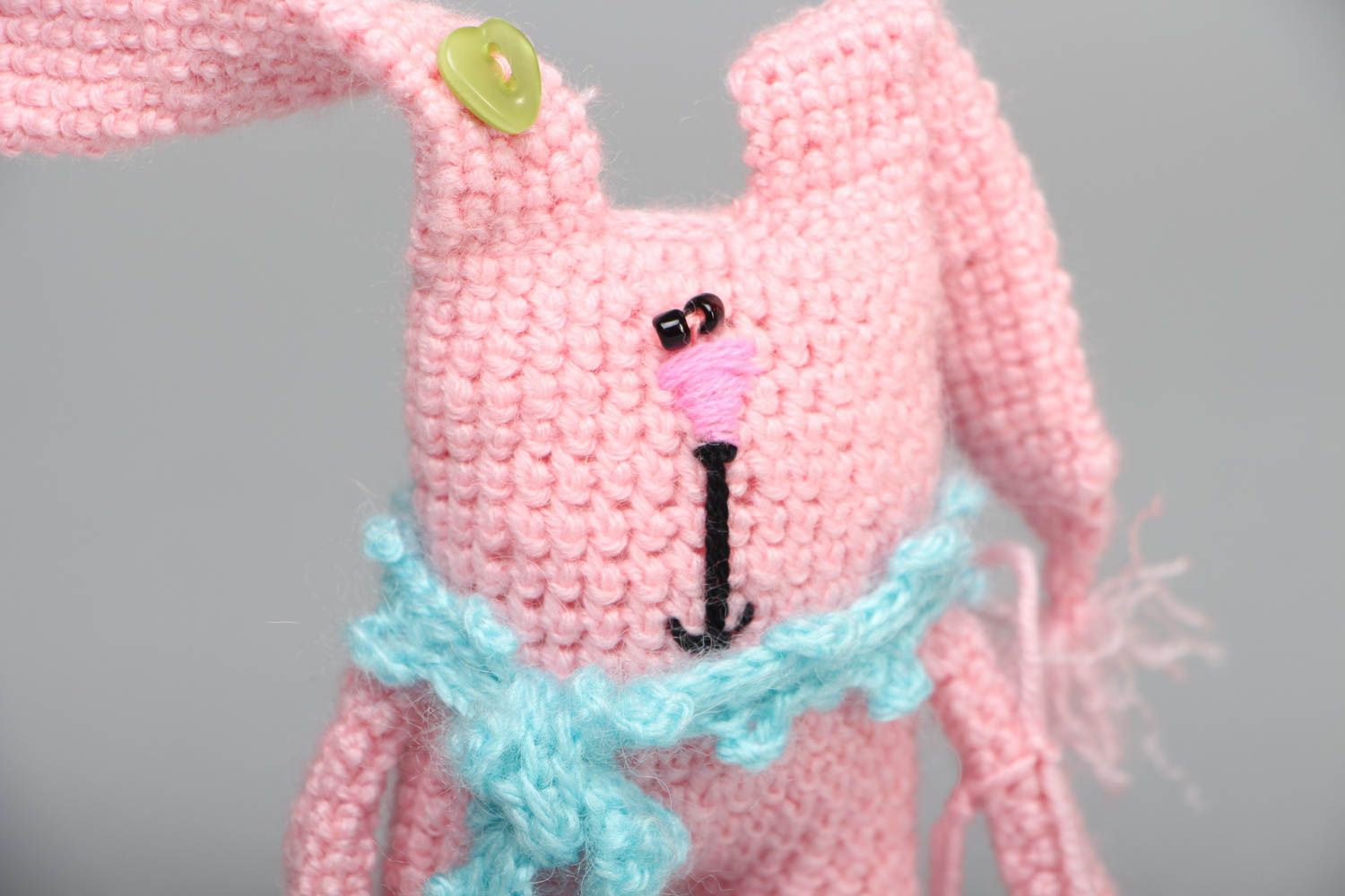 Charming crochet toy in the shape of pink hare photo 2