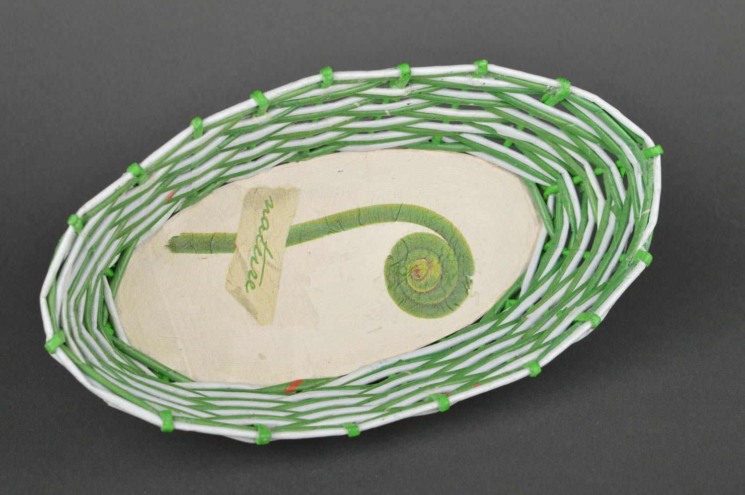 Handgemachter Korb aus Papier Tisch Deko Korb Aufbewahrung klein grün oval foto 2