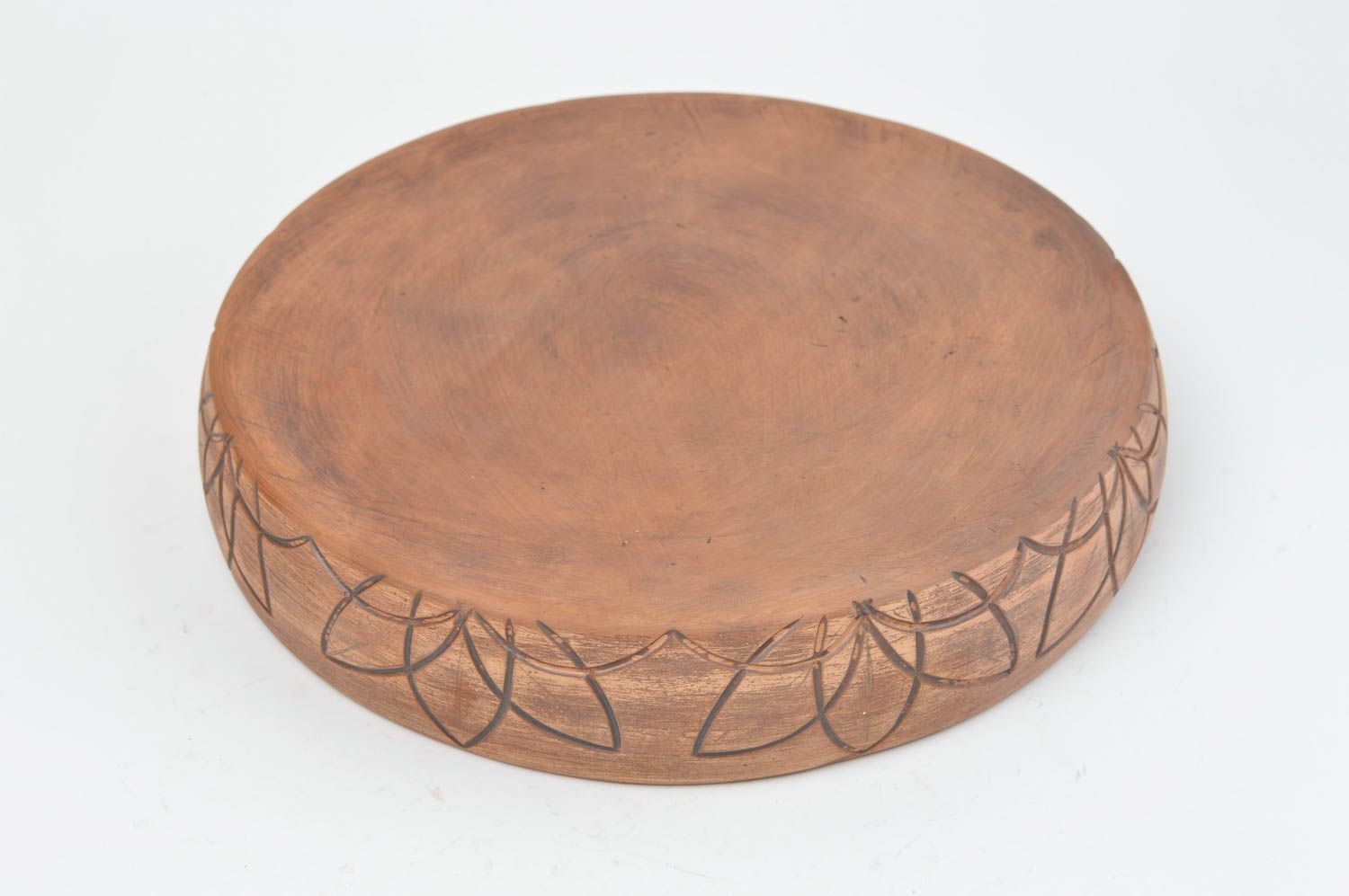 Глиняная тарелка для запекания хенд мейд из глины с узором подарок хозяйке фото 3