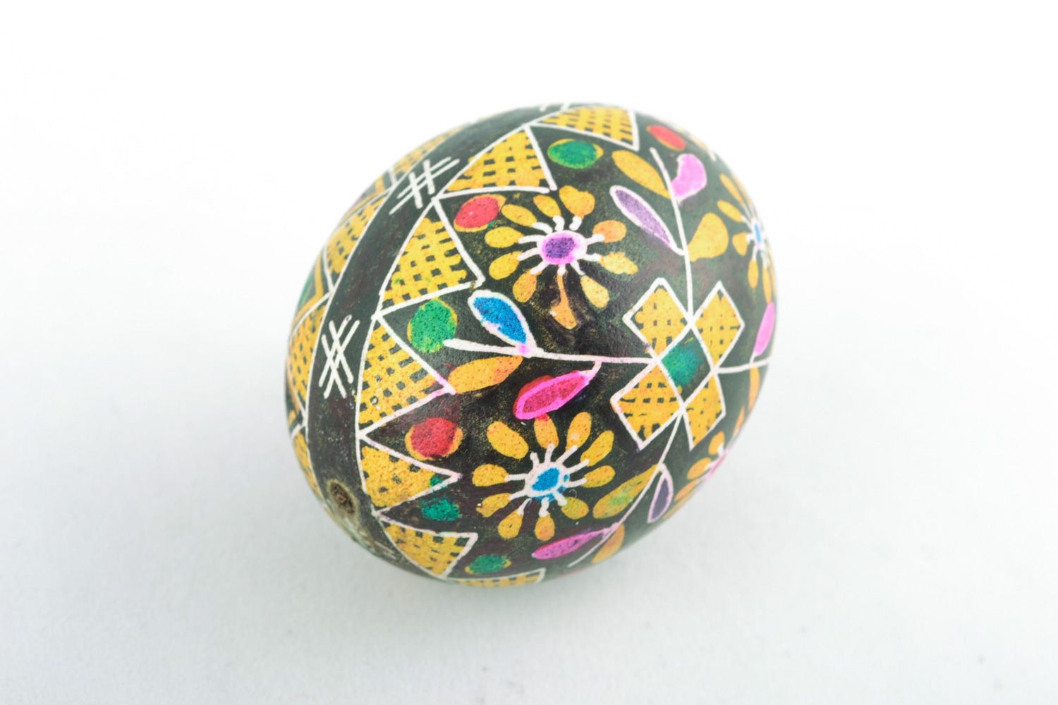 Bright painted homemade Easter egg photo 3