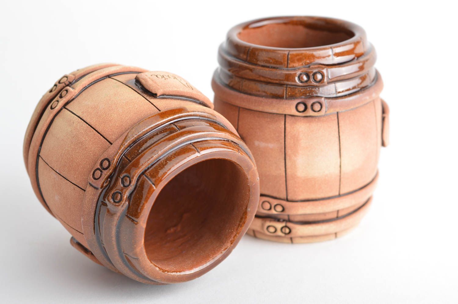 Set of 2 decorative ceramic 3 oz mugs with fake wood pattern and no handle photo 5
