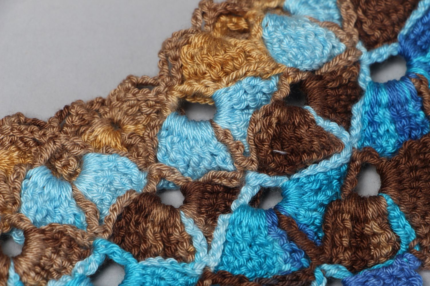 Collier tricoté au crochet volumineux fait main photo 2