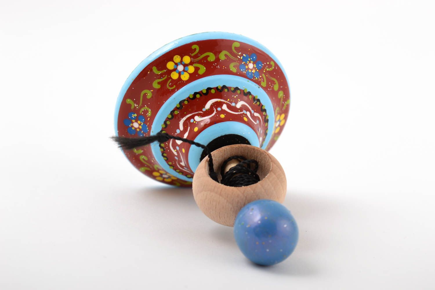 Trompo de madera hecho a mano regalo original juguete para niños con ornamentos foto 2