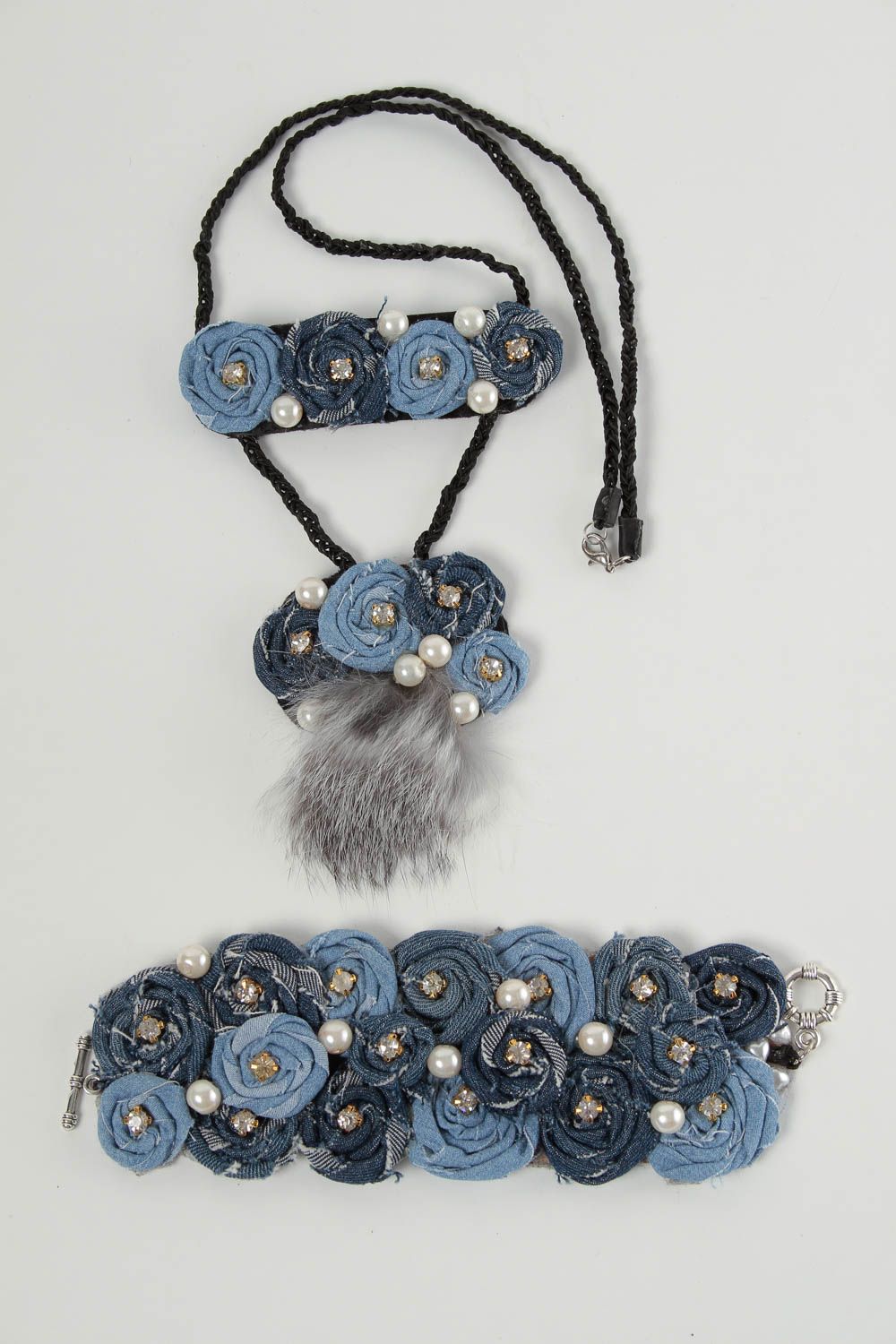 Pendentif fleurs Bracelet fait main large textile Accessoires femme design photo 3