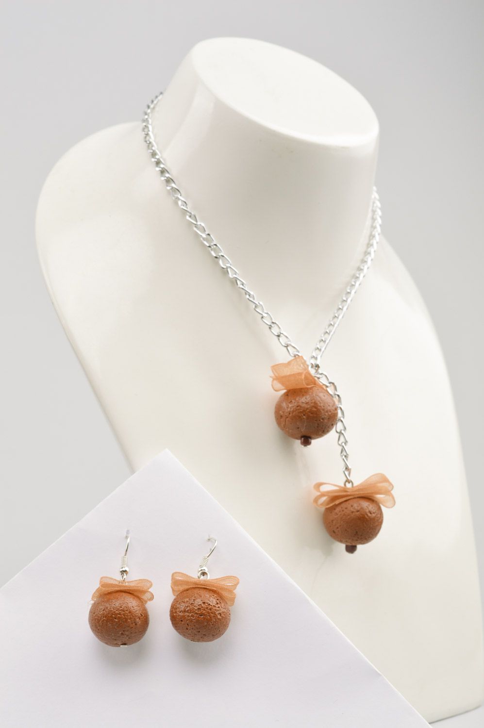 Unusual handmade plastic jewelry set 2 items earrings and pendant photo 2