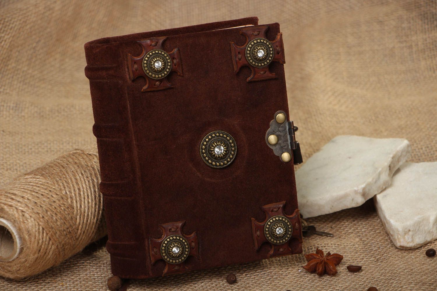 Handmade notebook with leather cover photo 5