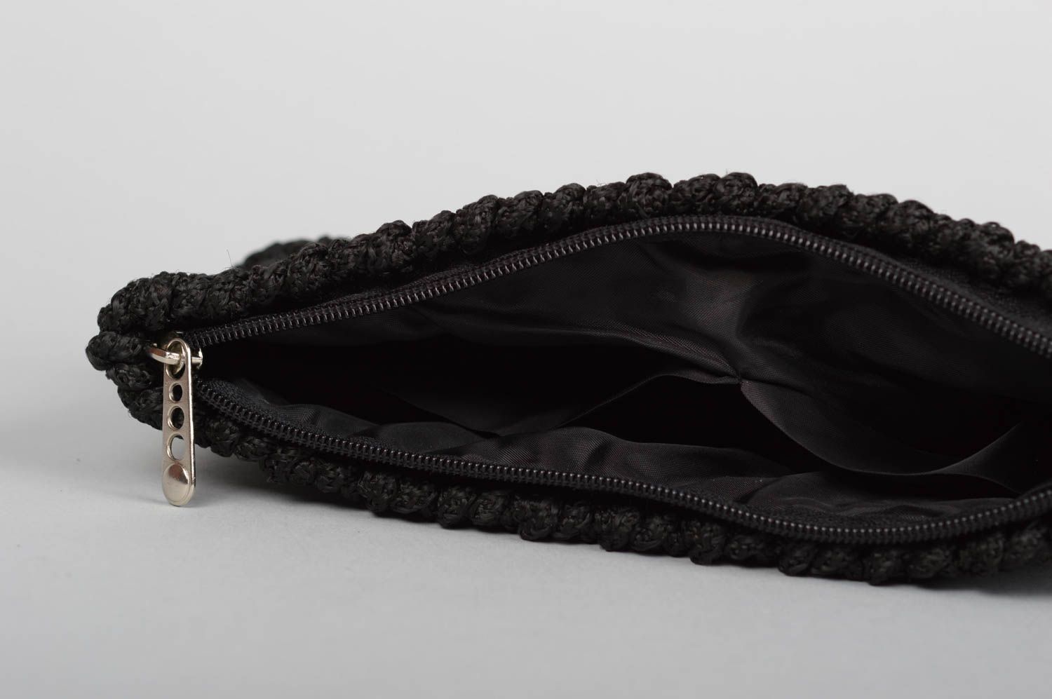 Сумка ручной работы сумочка клатч женская сумка черная в технике макраме фото 3