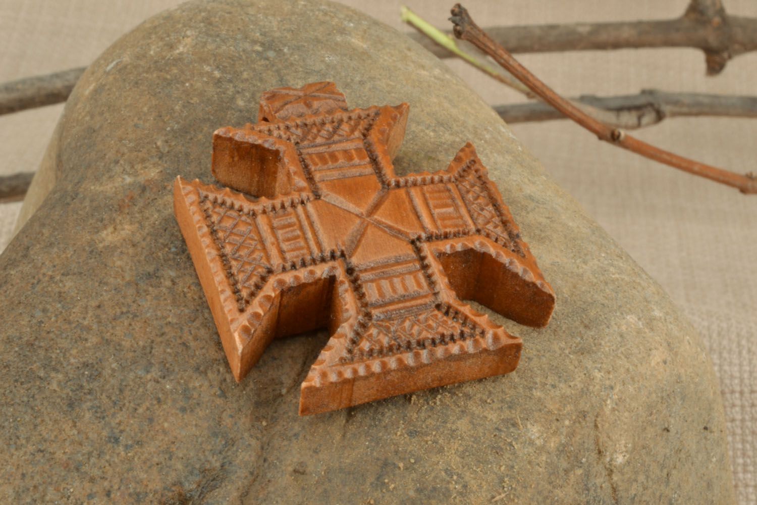 Wooden craved cross necklace photo 1