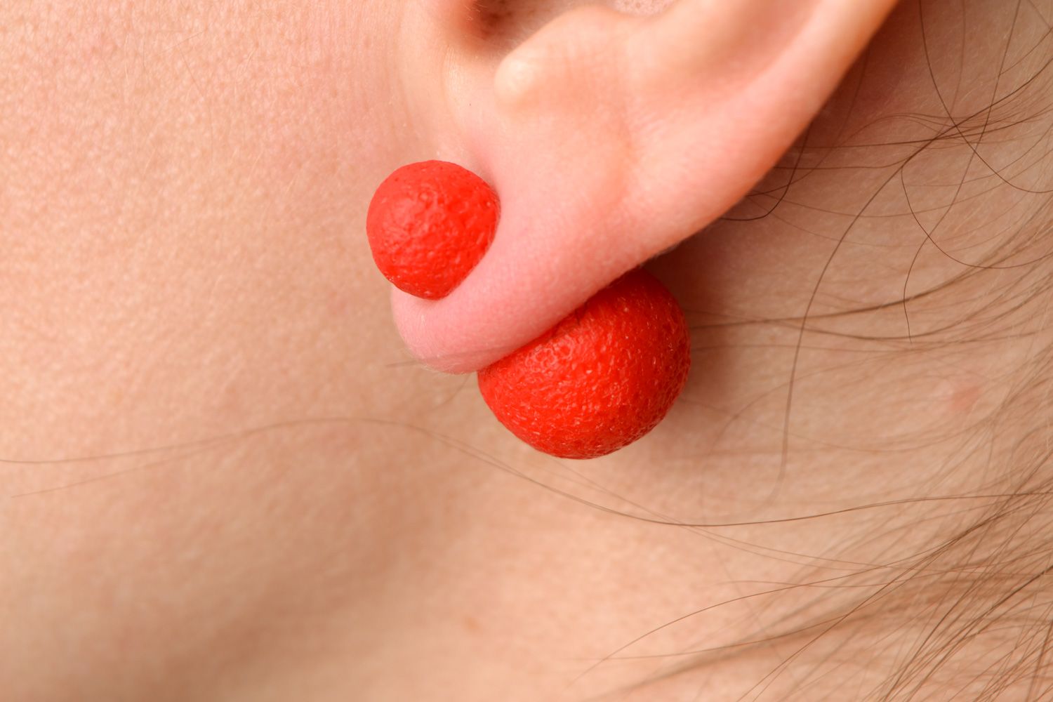 Handmade polymer clay stud earrings of round shape and red color for women photo 2