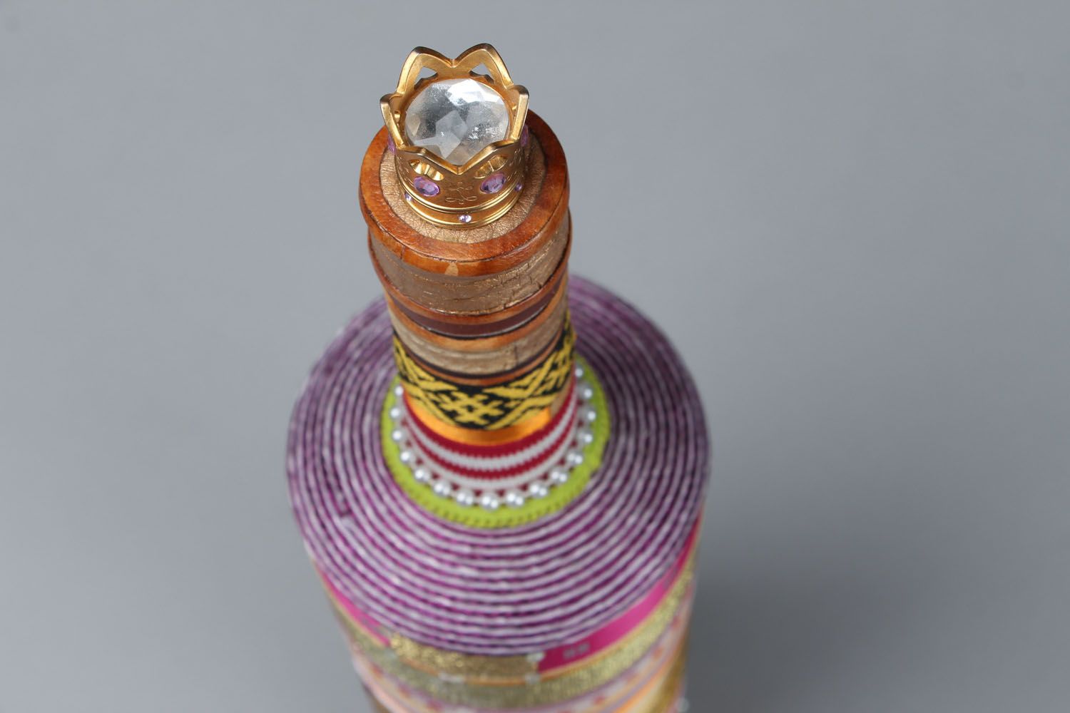 Декоративная бутылка обтянутая кожей фото 2