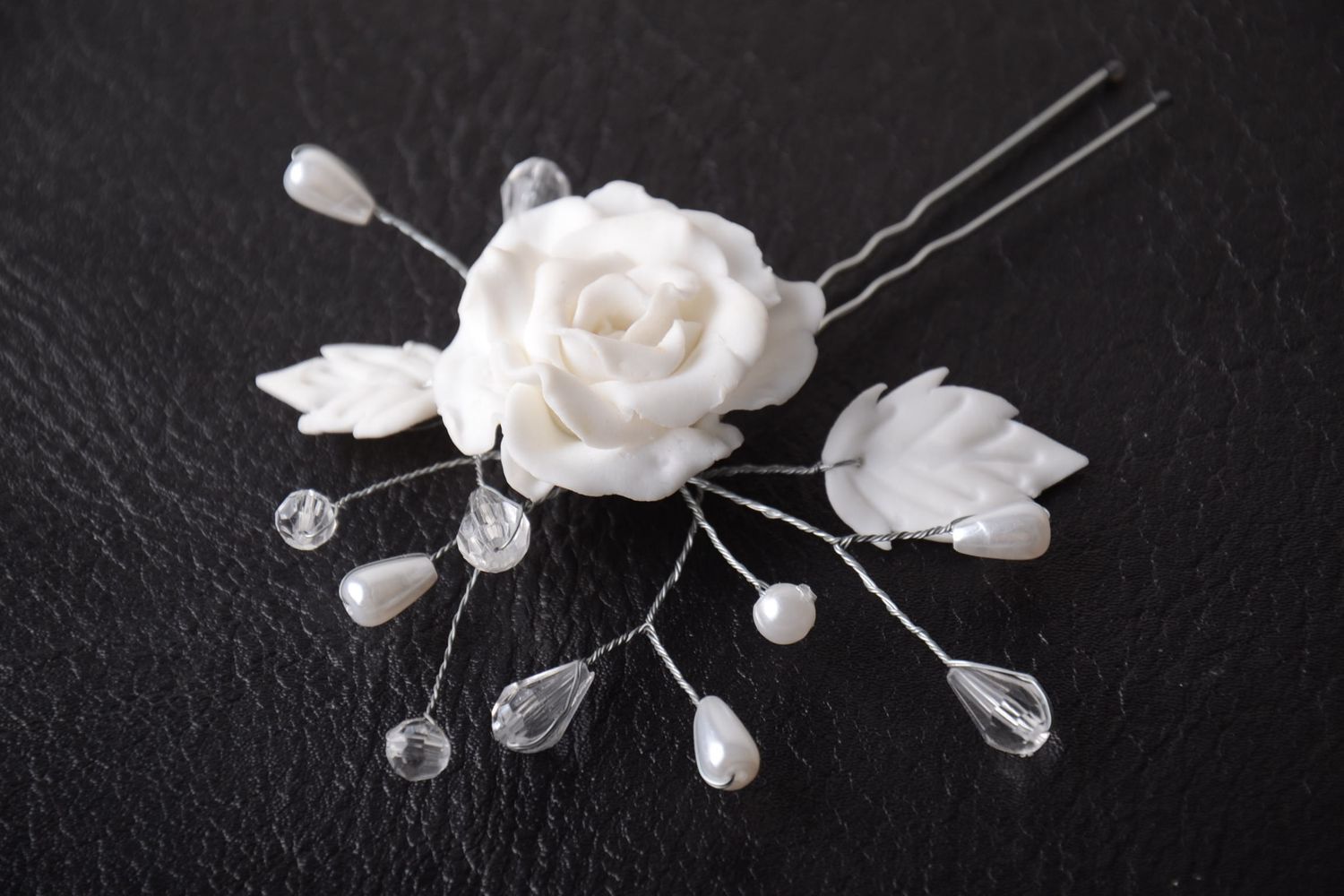 Horquilla artesanal blanca accesorio de moda hecho a mano regalo para mujer foto 1