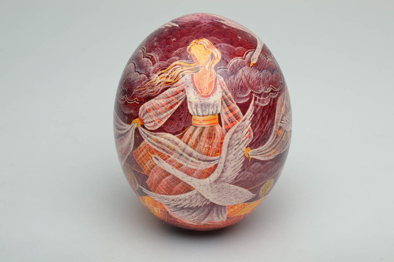 Painted ostrich egg with carved elements photo 2