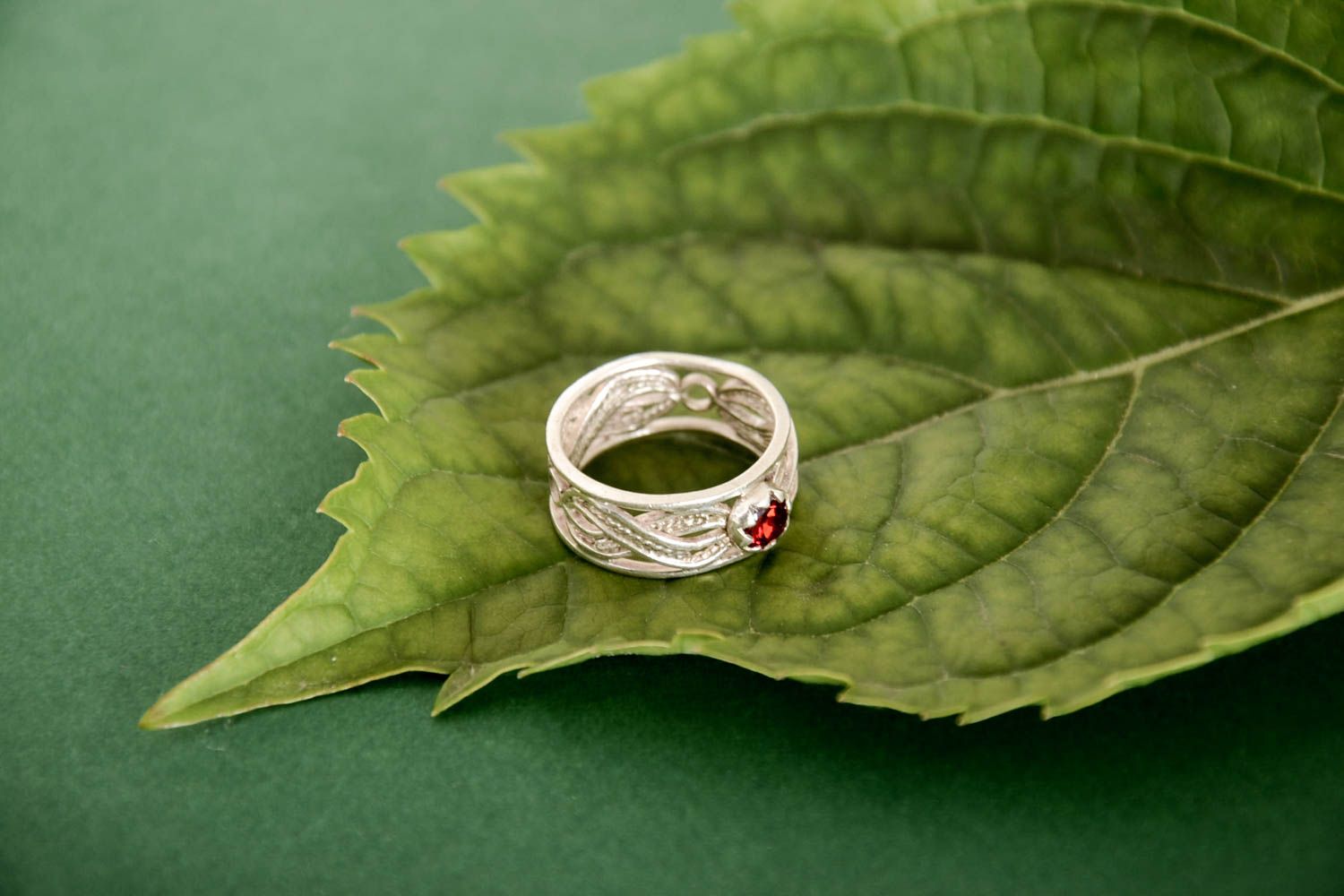 Designer Accessoire handmade Geschenk für Frau effektvoll Ring mit Stein schön foto 2