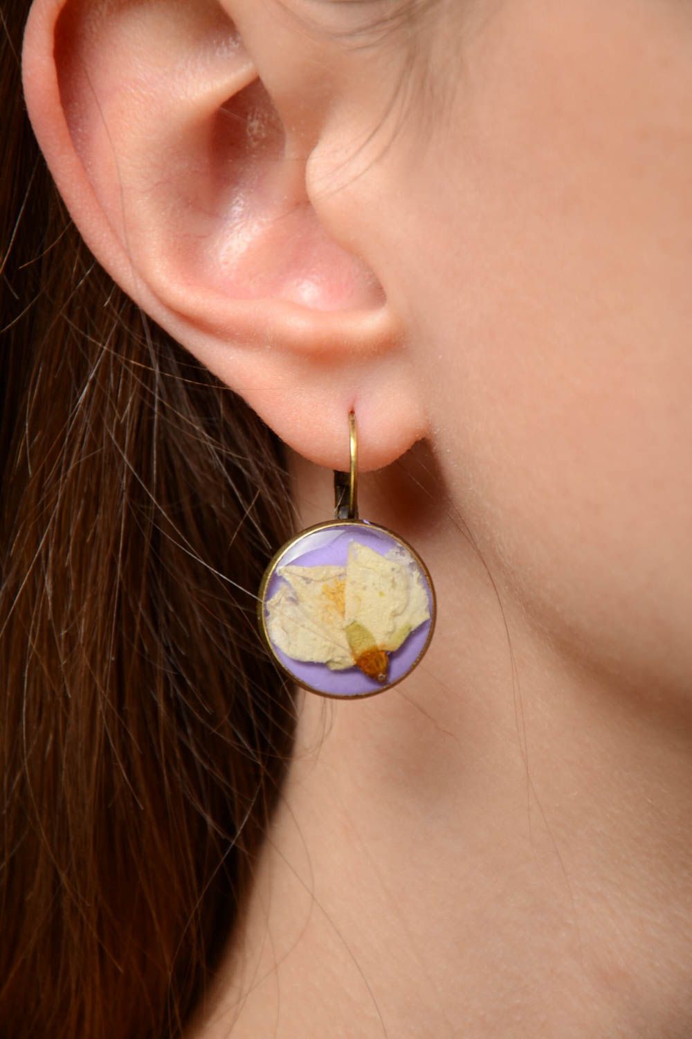 Women's handmade designer round earrings with dried flowers and epoxy resin photo 2