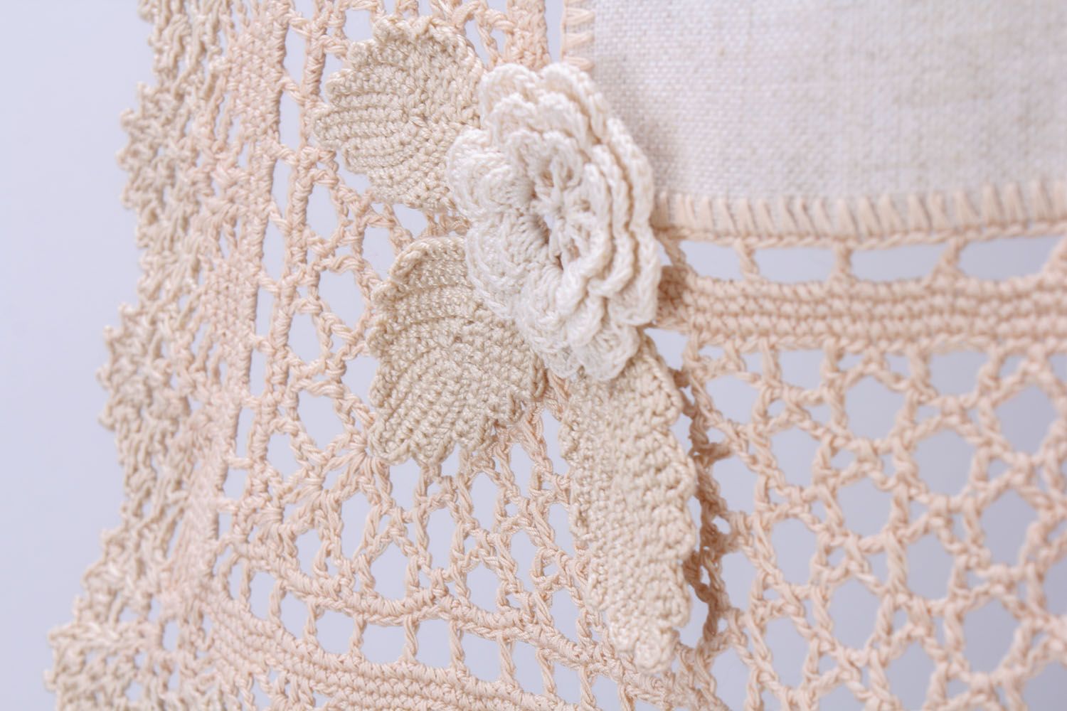 Serviette décorative tricotée au crochet en coton photo 3