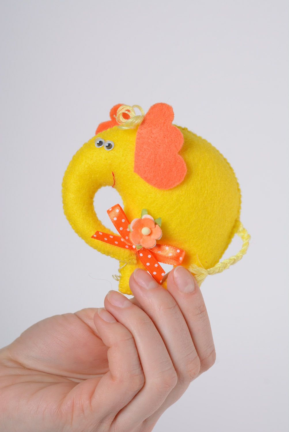 Cadeau pour enfant jouet mou fait main éléphant jaune en feutre amusant photo 3