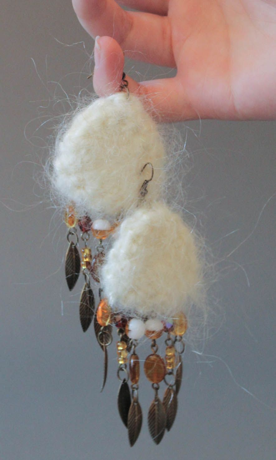 Ethnic earrings made of wool with Czesh beads photo 5
