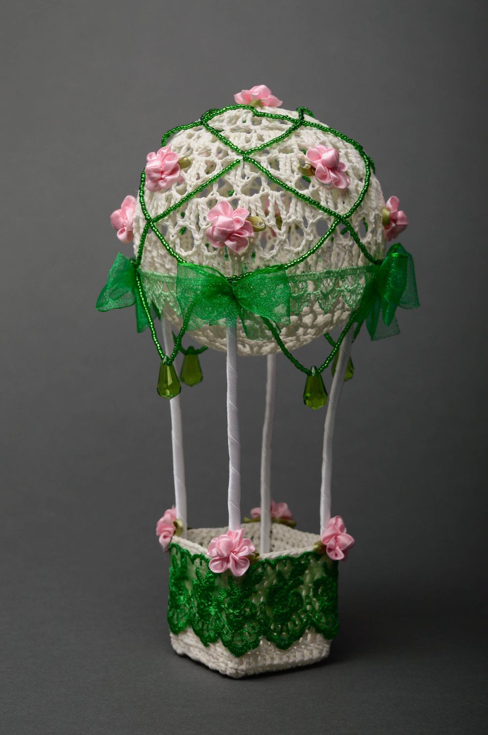 Montgolfière décorative originale tricotée au crochet photo 1