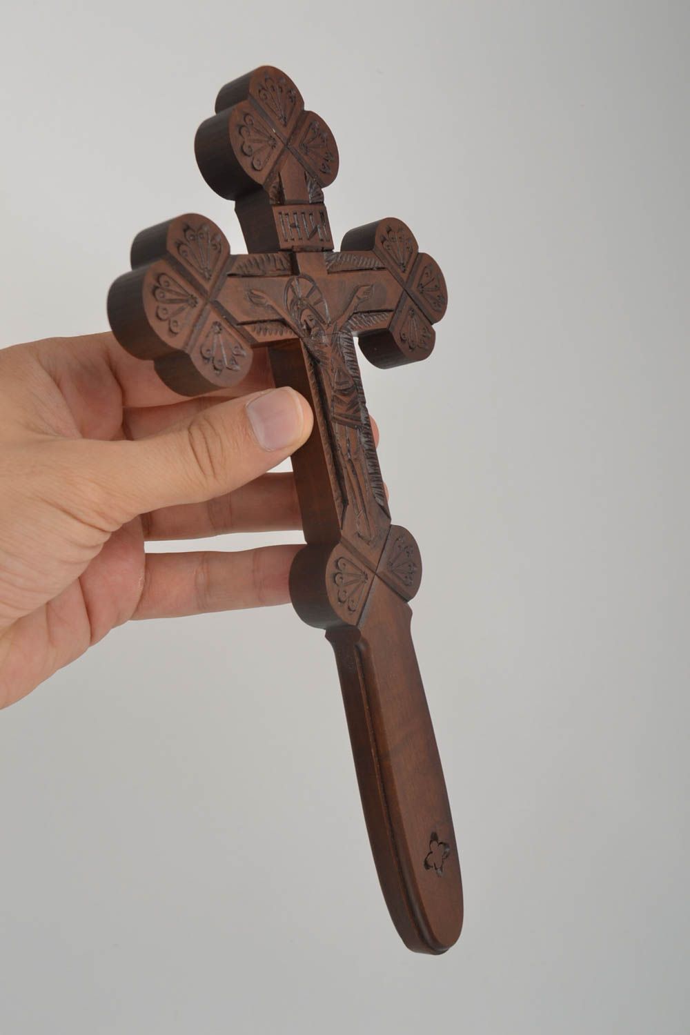 Croix en bois fait main Objet religieux design mural Déco maison avec crucifix photo 5