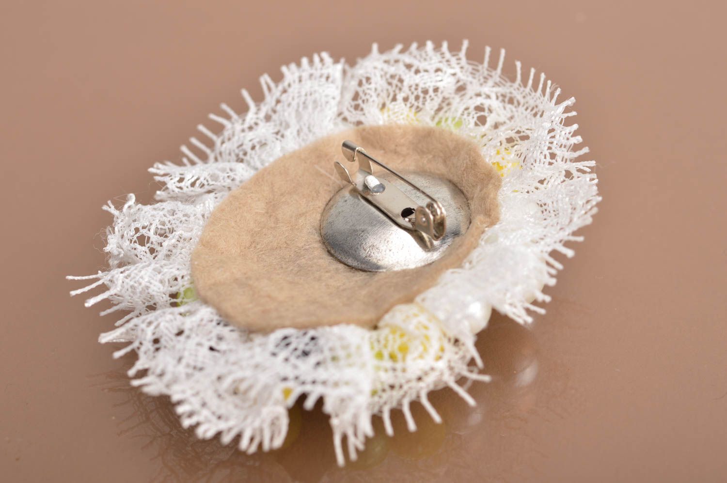 Broche camée faite main dentelle perles Bijou mode Accessoire pour femme photo 5