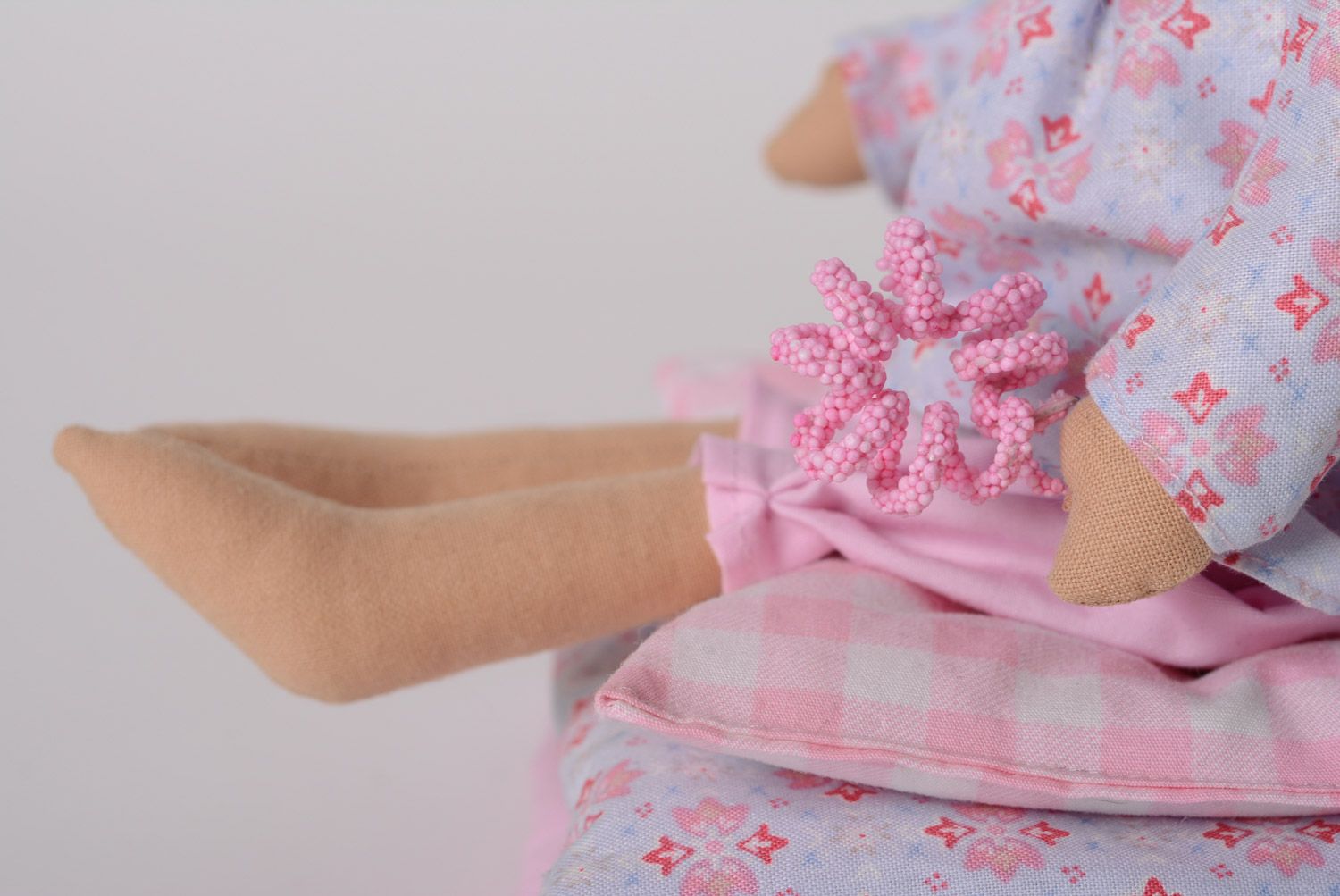Schöne interessante zarte künstlerische Puppe aus Textil Prinzessin Handarbeit foto 4