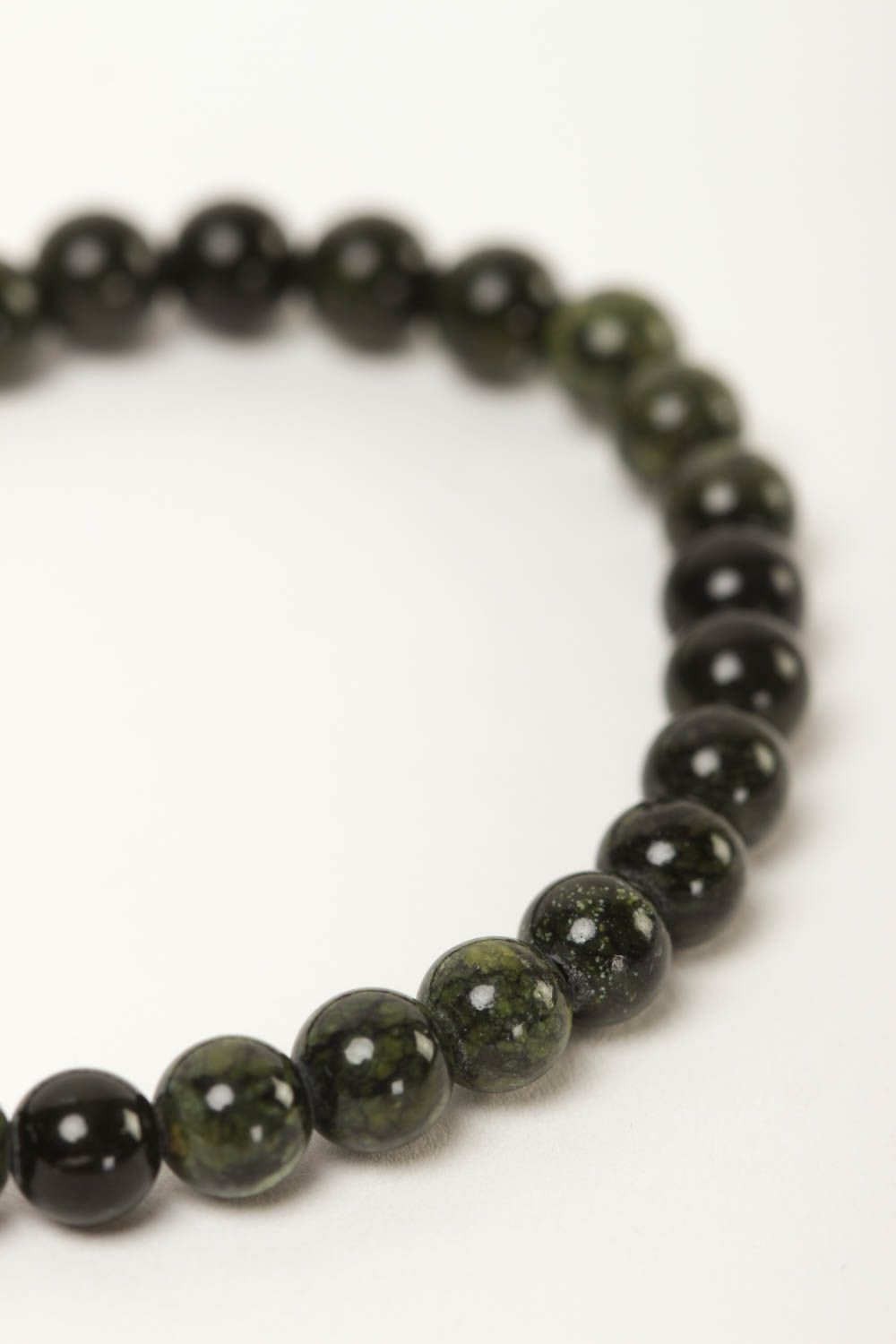 Bracelet pierre naturelle Bijou fait main vert foncé-noir Cadeau femme photo 3