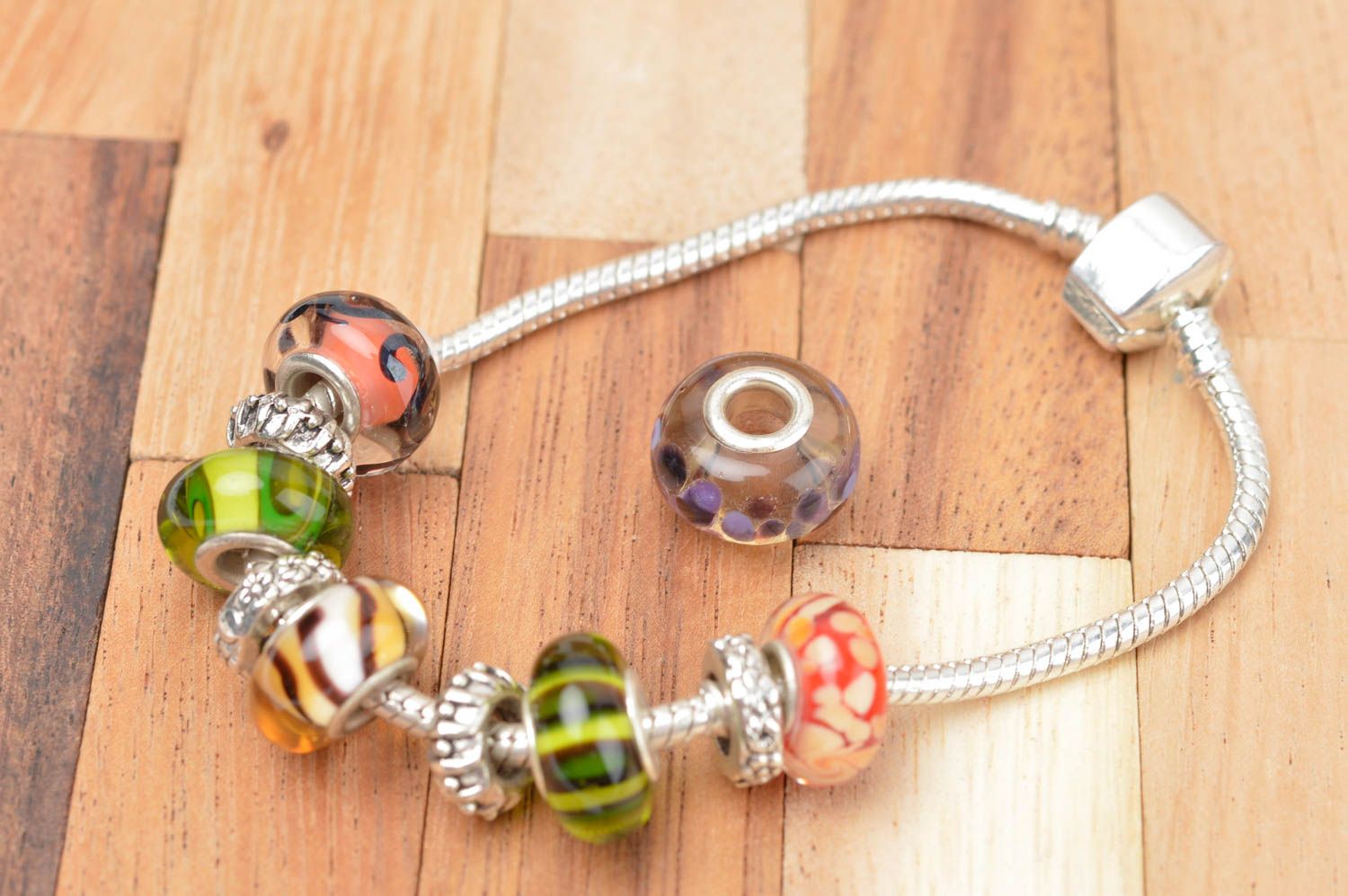 Stylish handmade glass bead fashion trends art and craft supplies small gifts photo 4