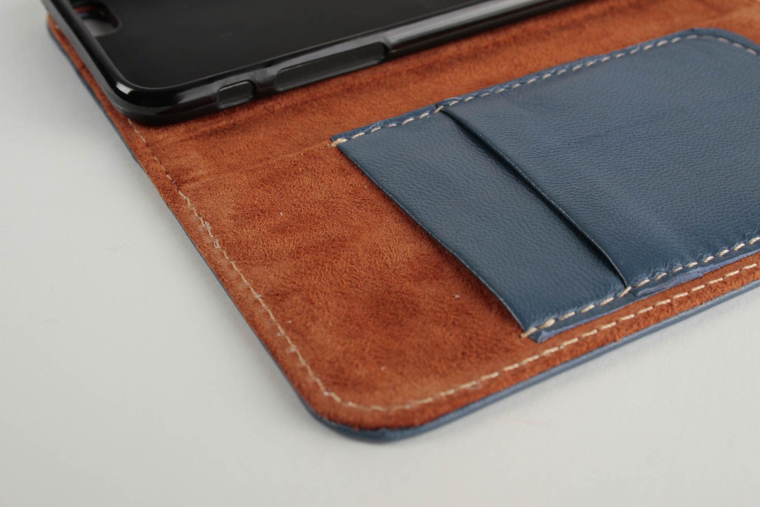 Beautiful handmade phone case leather goods designer gadget accessories photo 5