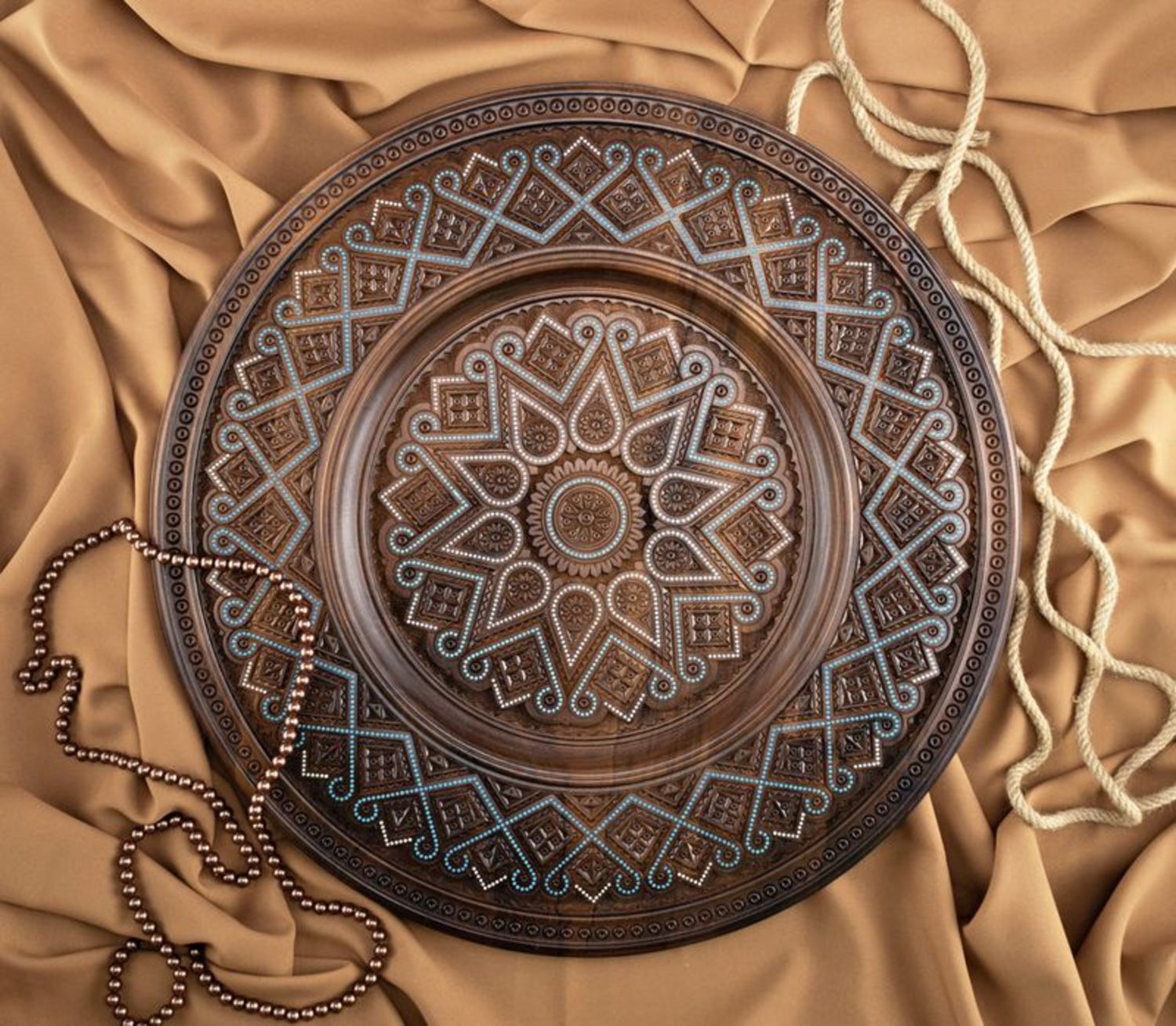 Inlaid wooden plate photo 4