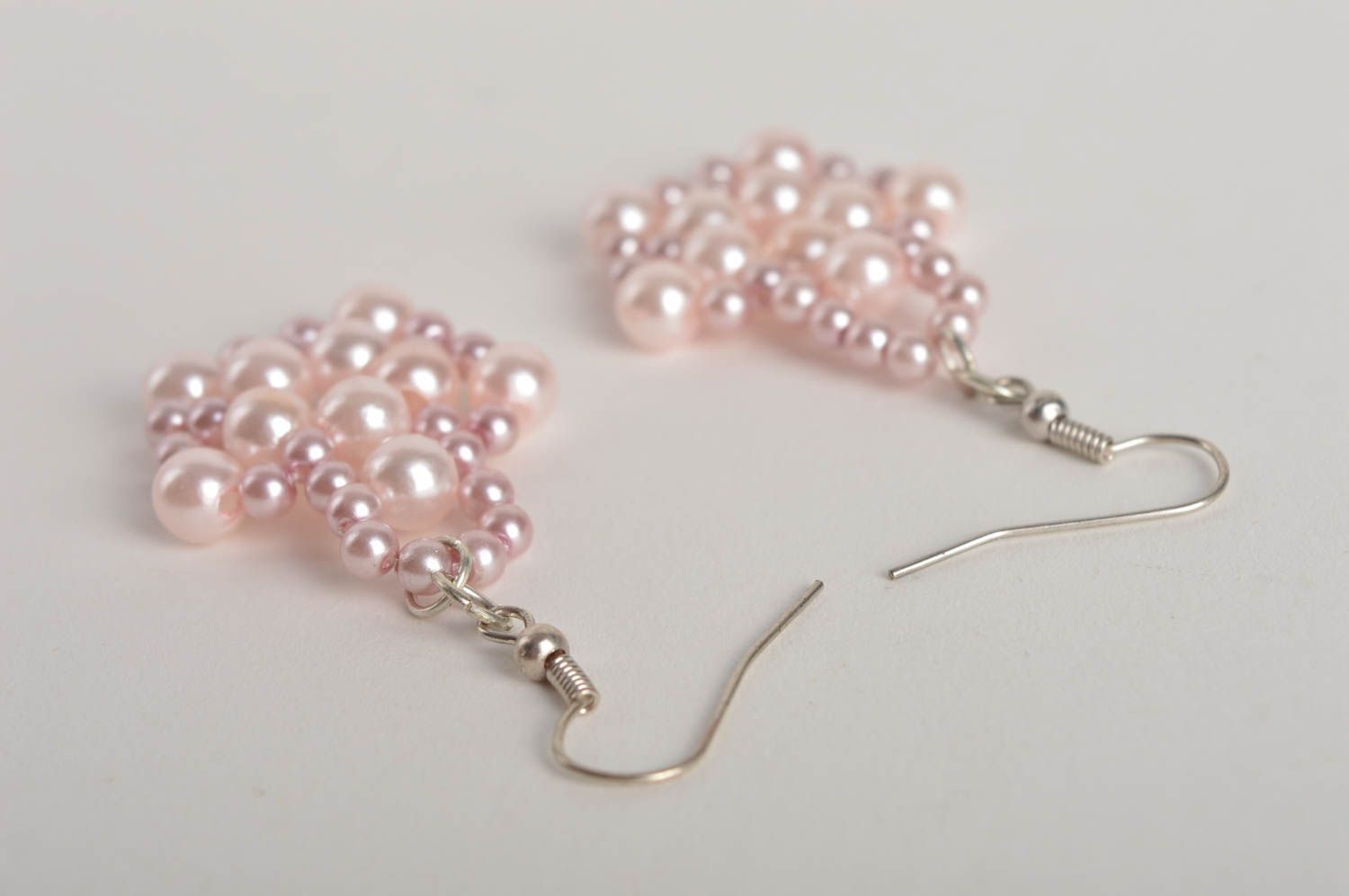 Handmade stylish beaded earrings pink elegant jewelry dangling earrings photo 3