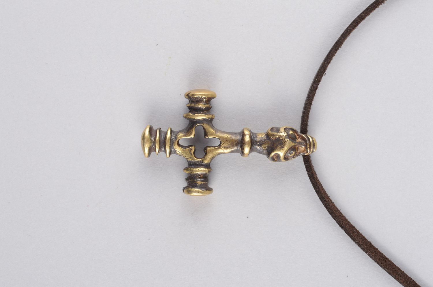 Украшение ручной работы украшение из бронзы кулон на шею крест святого Олафа фото 5