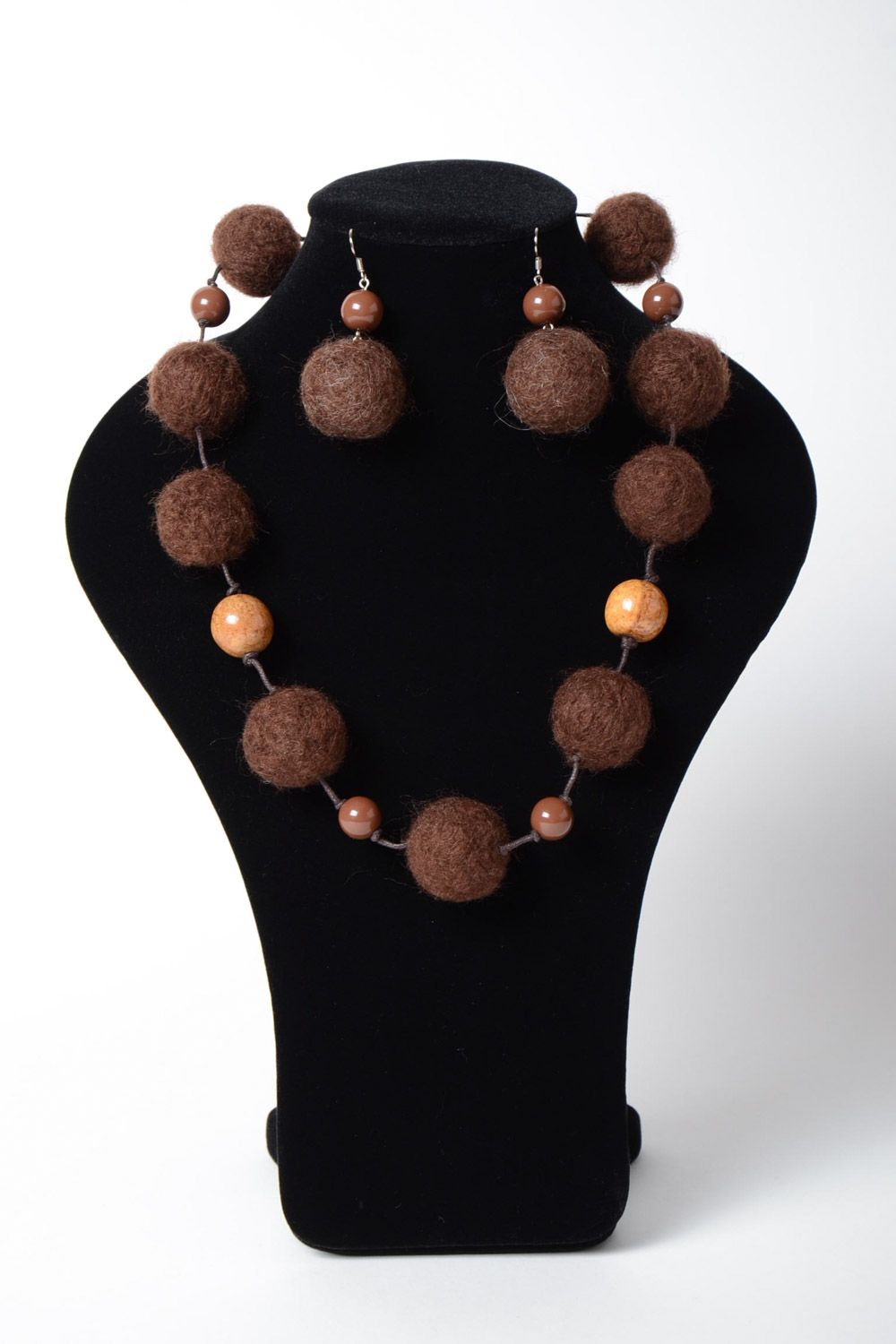 Handmade brown felted wool jewelry set 2 pieces brown earrings and necklace photo 1