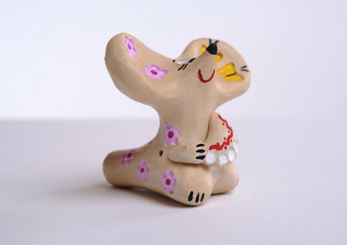Whistle Made of White Clay Mouse photo 4
