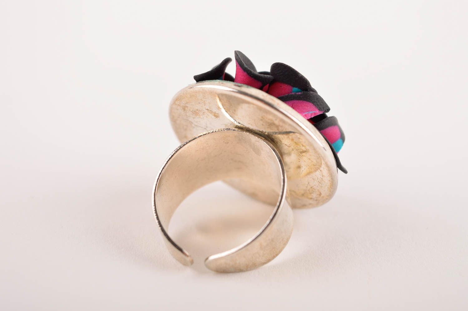 Кольцо ручной работы украшение из полимерной глины цветочное кольцо необычное фото 4
