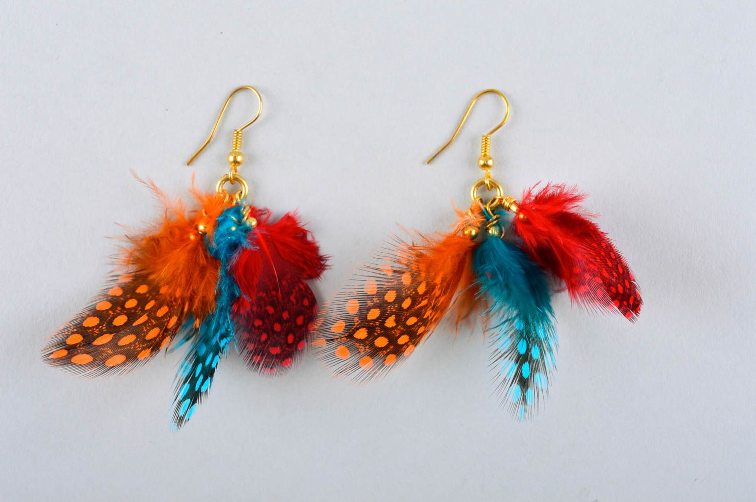 Handmade bright earrings unusual feather earrings designer earrings with charms photo 2