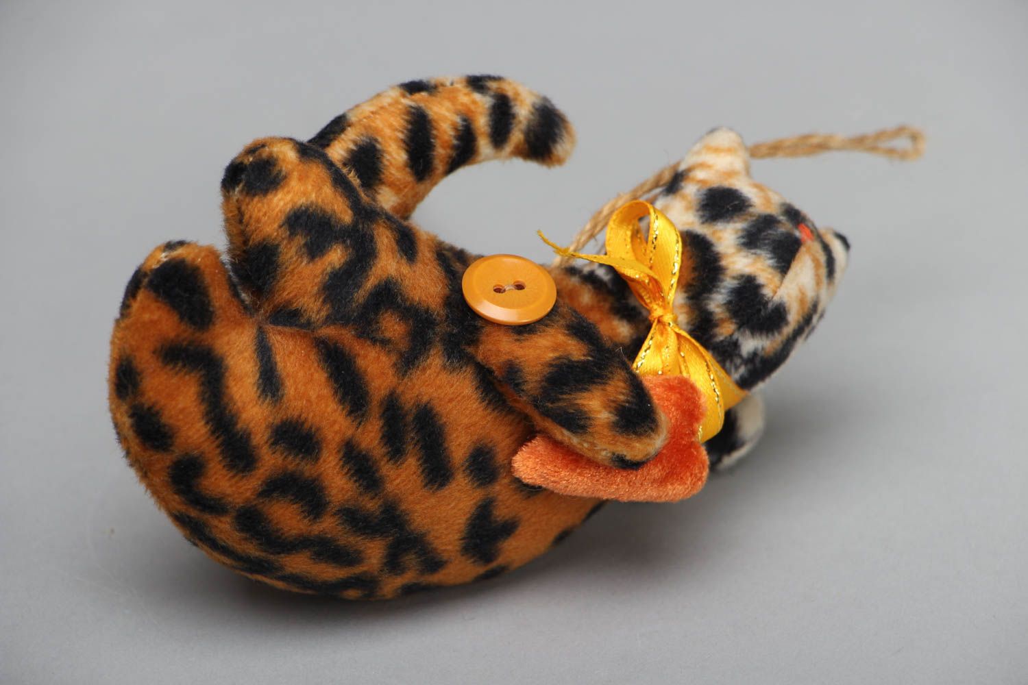 Плюшевая игрушка ручной работы Кот леопард фото 1