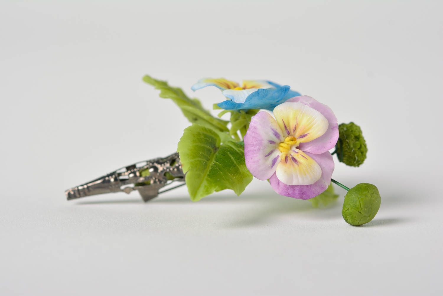 Handmade brooch with polymer clay small blue and violet garden pansy flowers photo 4